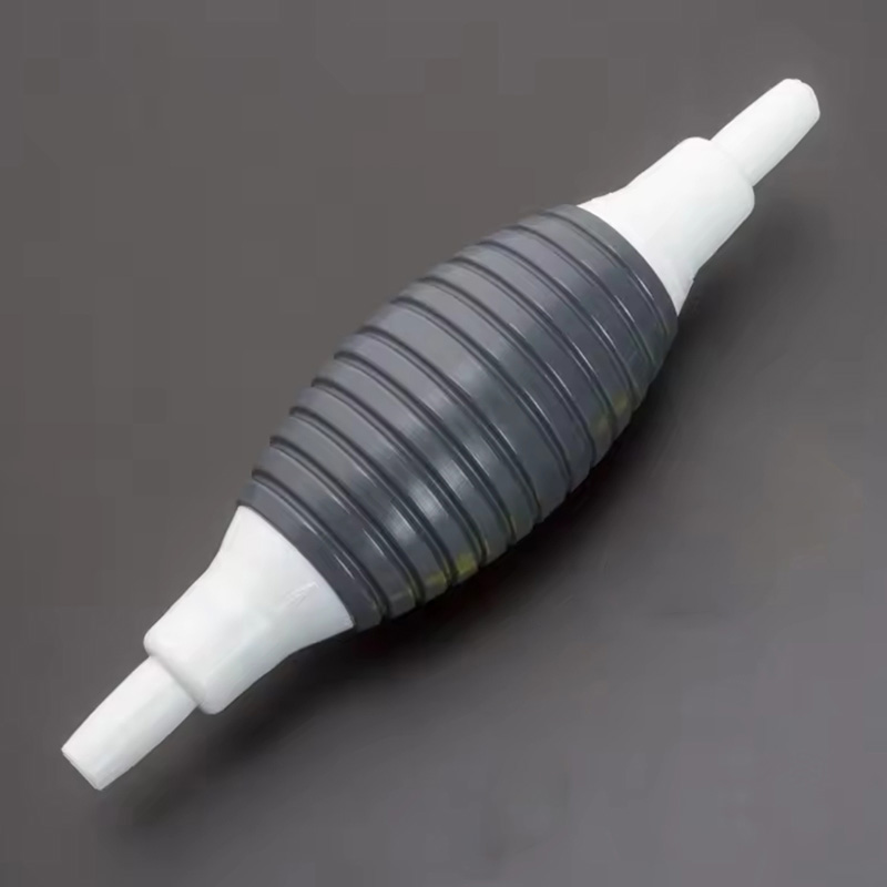 پمپ دستی بنزین و مایعات به همراه شلنگ و 2 بست فلزی